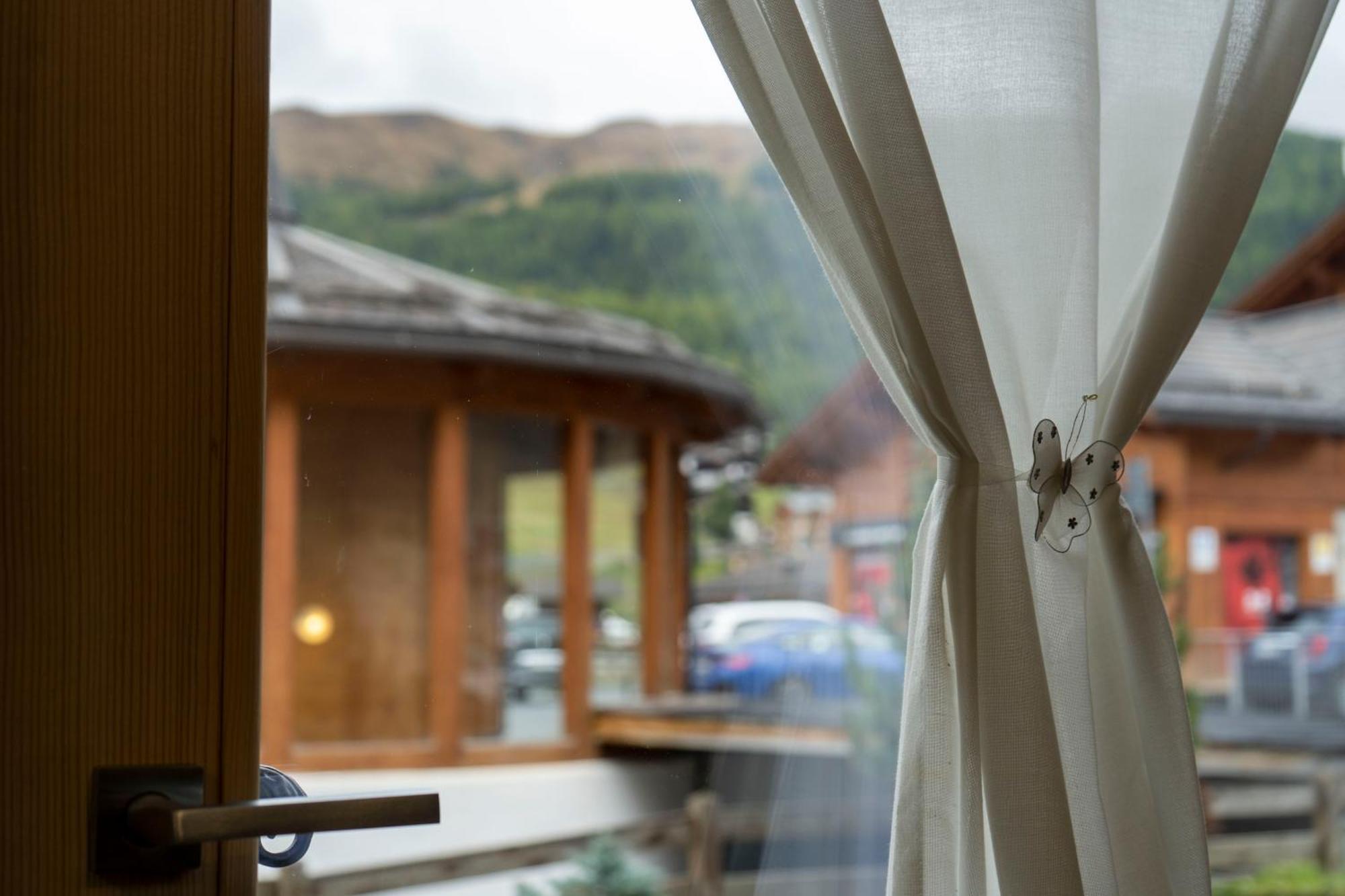 Al Camanel Leilighet Livigno Eksteriør bilde