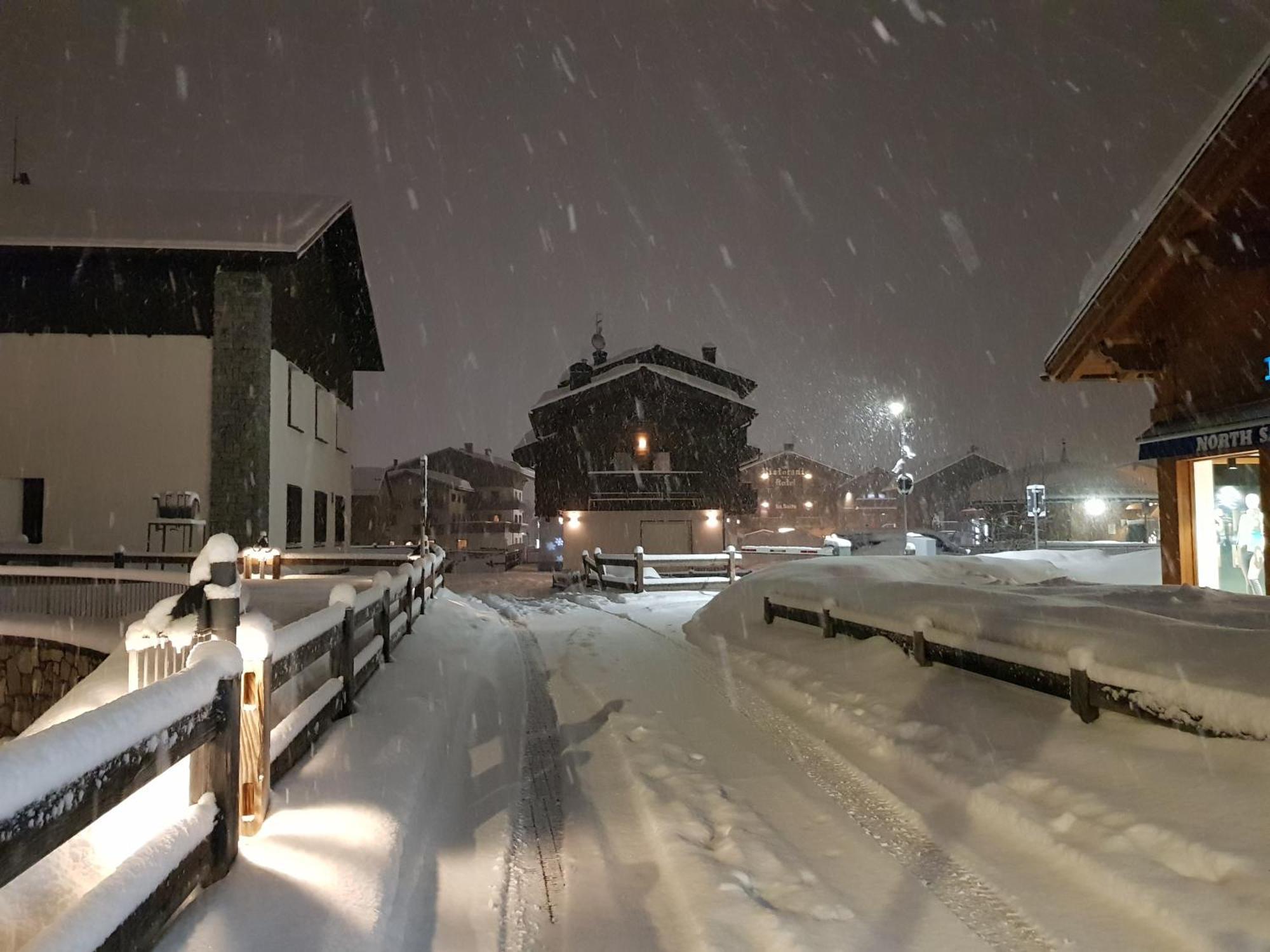 Al Camanel Leilighet Livigno Eksteriør bilde
